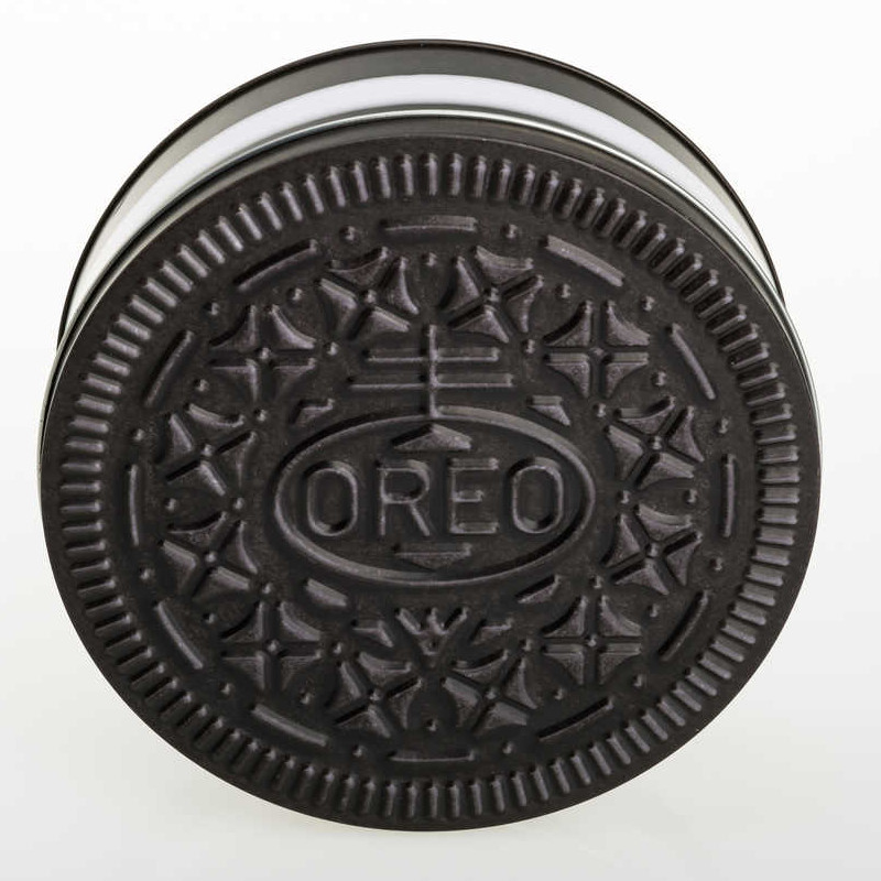 Oreo shape biscuit tin box